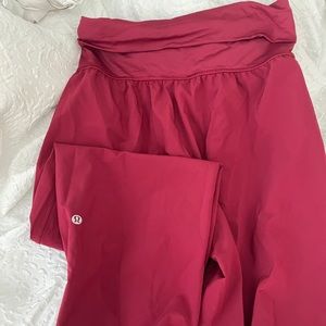 red lululemon joggers